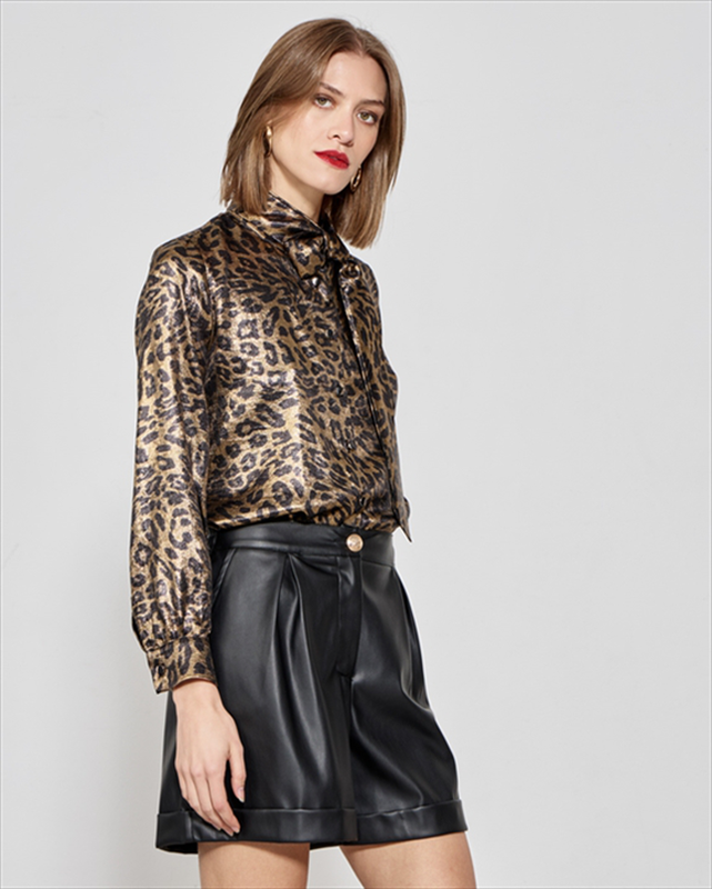 Shirt metalic animal print image number null