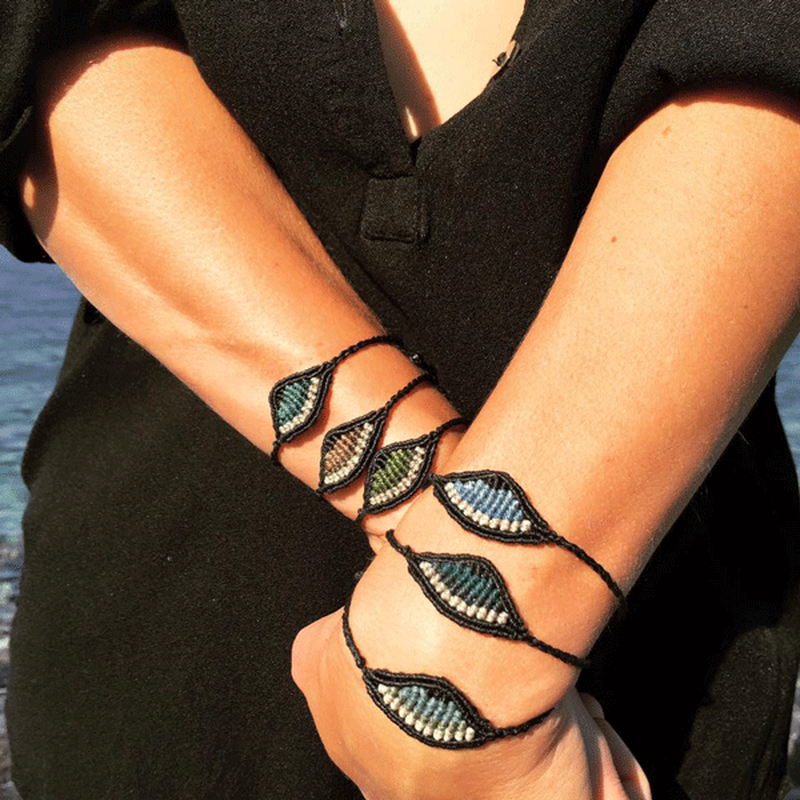 Bow eye bracelet-null