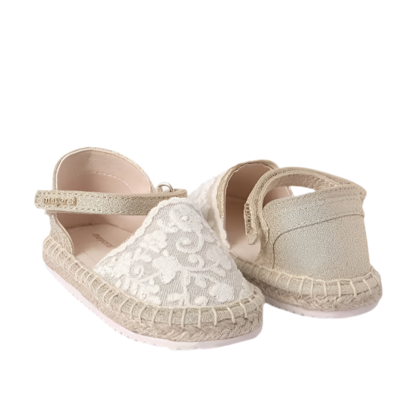Girls shoes 45.555-null