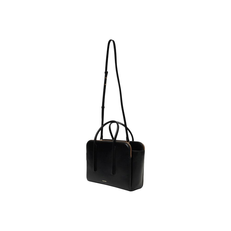 Black leather handbag-null