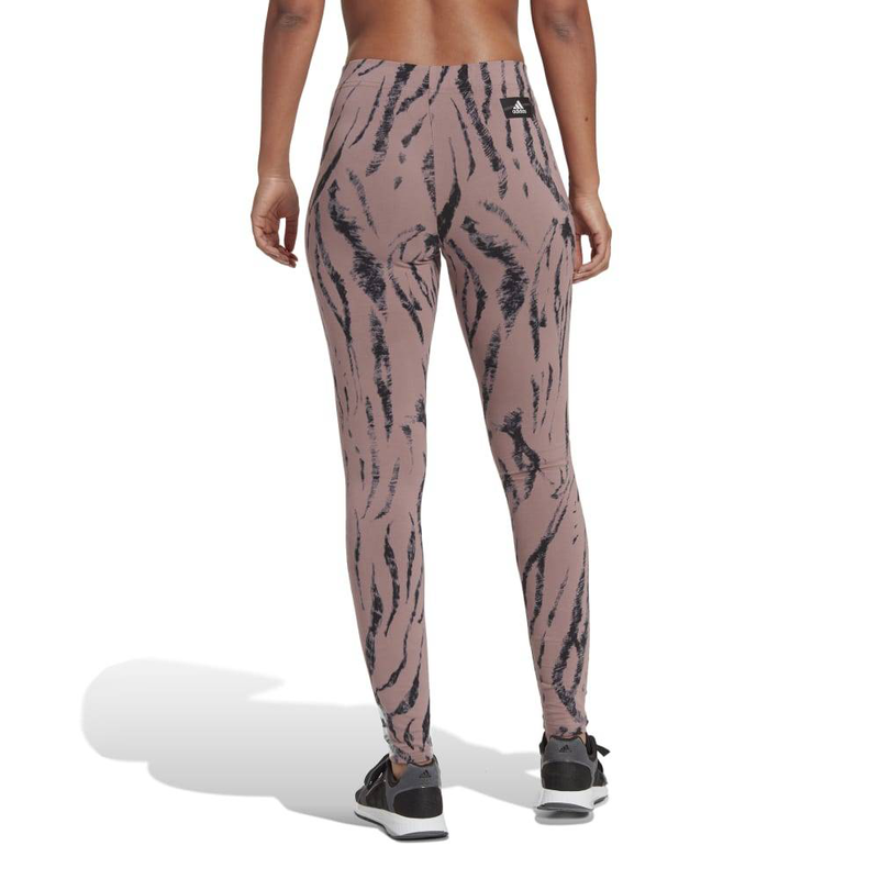 Women fi gfx q3 lg image number null