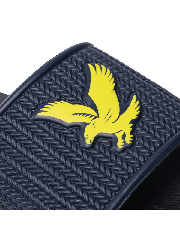 Lyle & scott slides-null