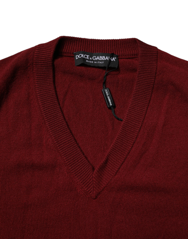 Maroon cashmere v-neck men pullover sweater-null