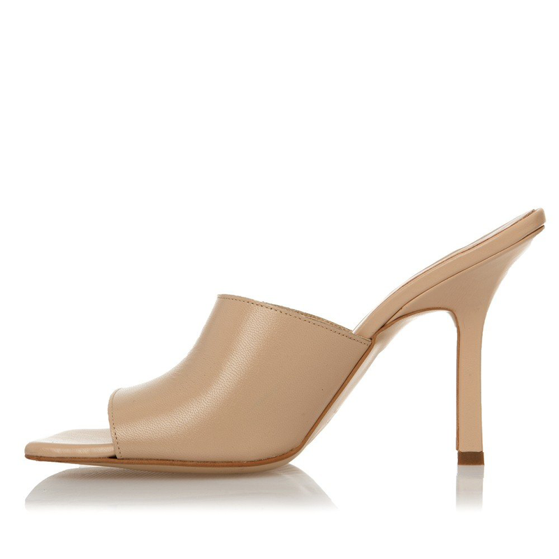 Sante sandals image number null