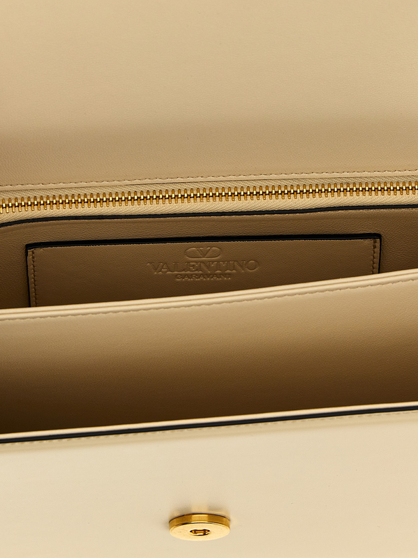 White calfskin shoulder bag-null
