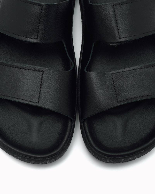 Etna leather sandal-null