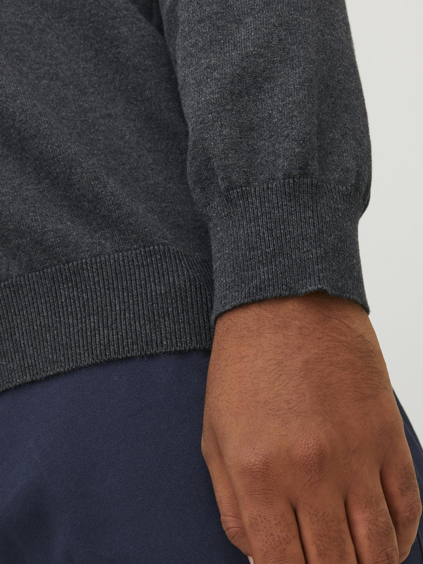 Jjebasic pullover image number null