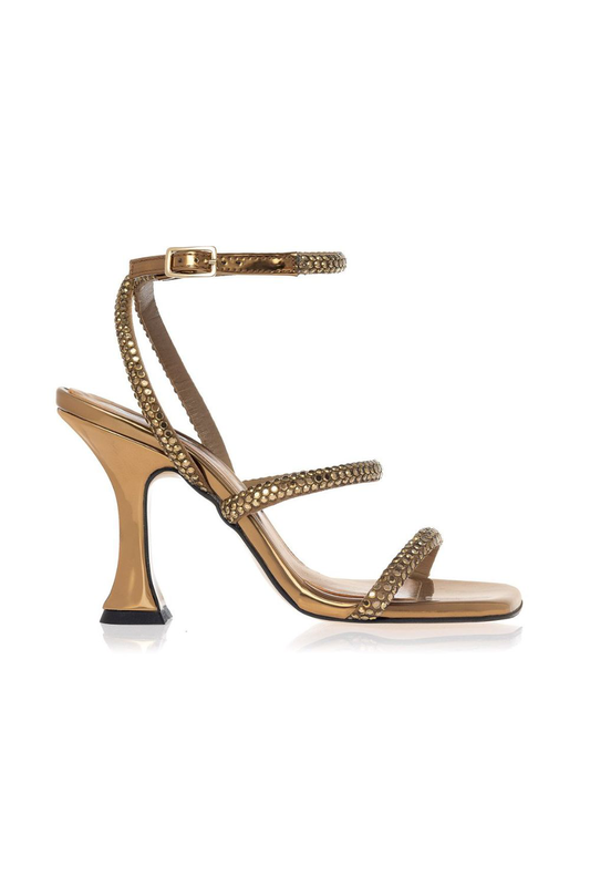 Sante sandals image number null