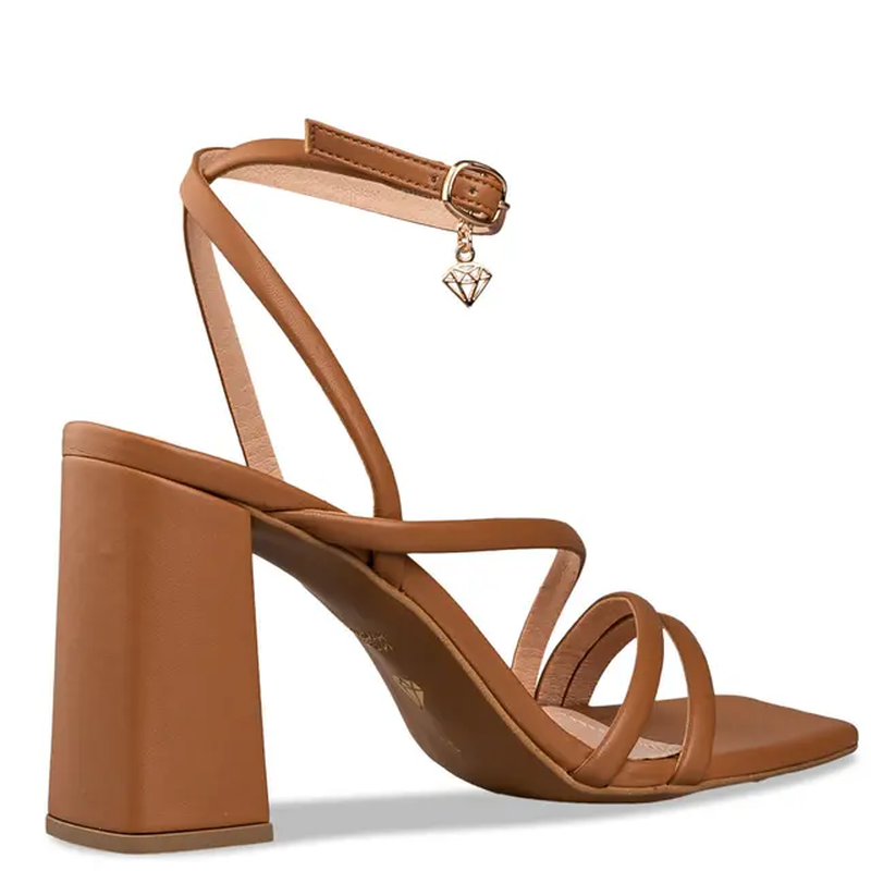 The in-laws by mairiboo for envie - camel-null