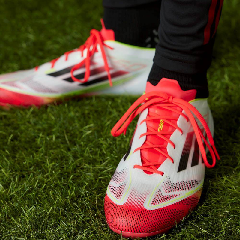 F50 elite firm ground-null