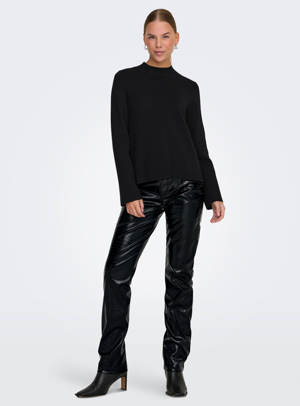 Only croco pants-null