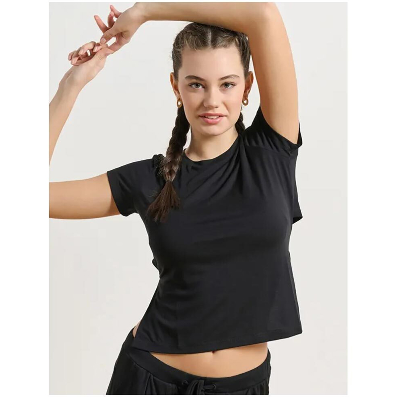 Body talk l.i.m.i.t.e.d crop t-shirt-null