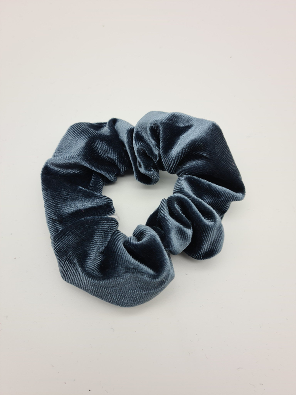 Migant scrunches image number null