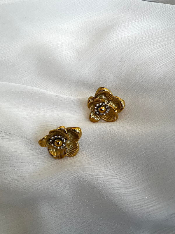 "roselia" earrings-null