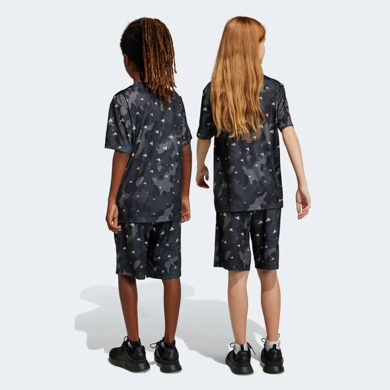 U tr-es aop shorts-null