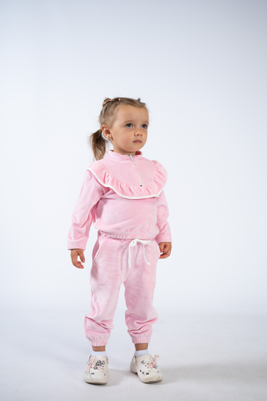 Product image: Pink velvet set with ruffles-null