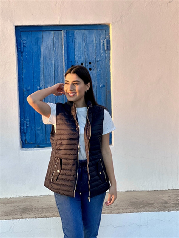 Puffer gilet image number null