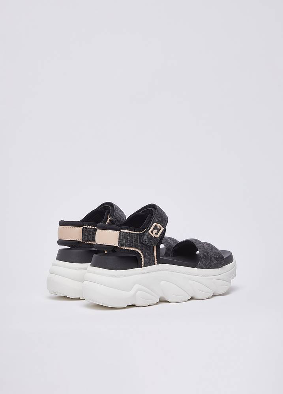 Steffy sandal 01 - chunky sandal monogram saffiano-null