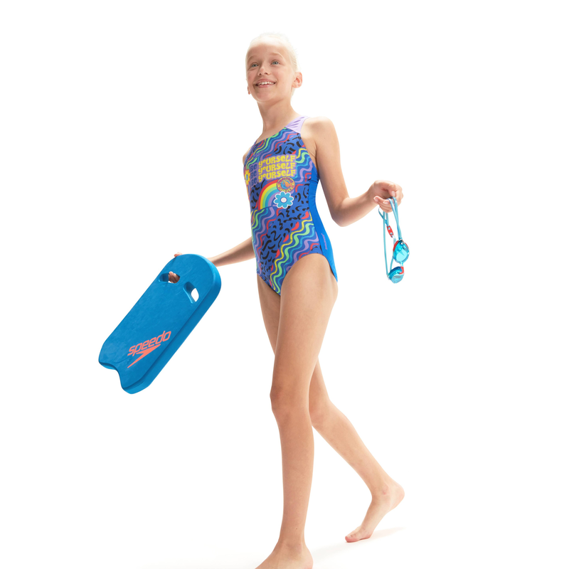 Speedo girls digital placement splashback (800262514737)-null