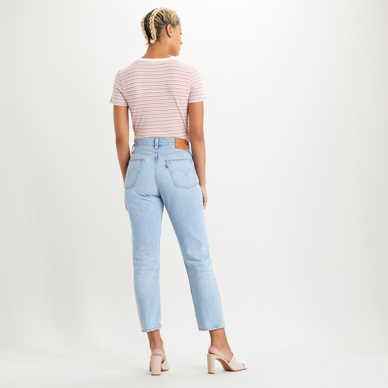 Levis 501 crop-null