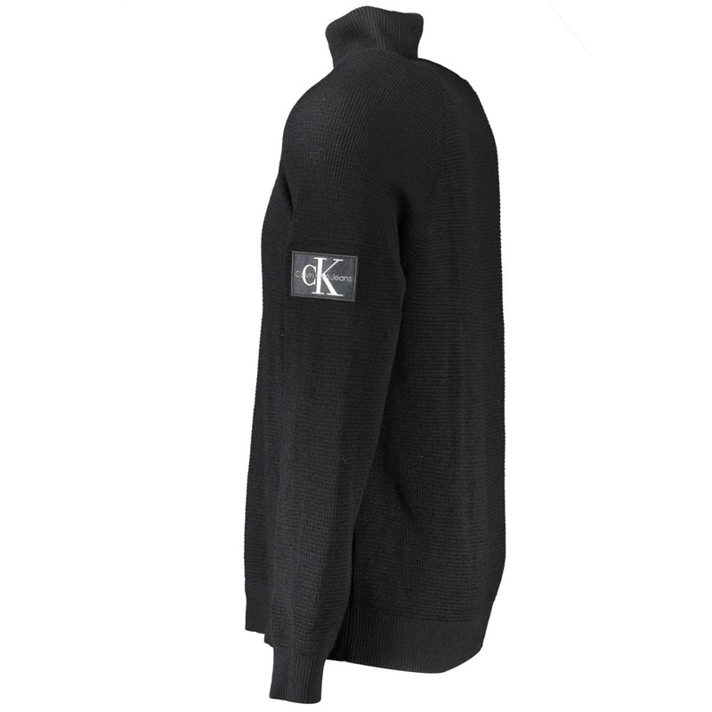 Black wool mens sweater-null