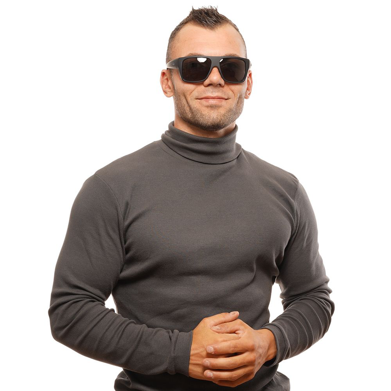 Black plastic sunglasses-null