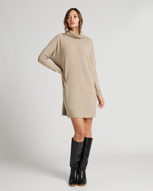 Knitted dress high neck image number null