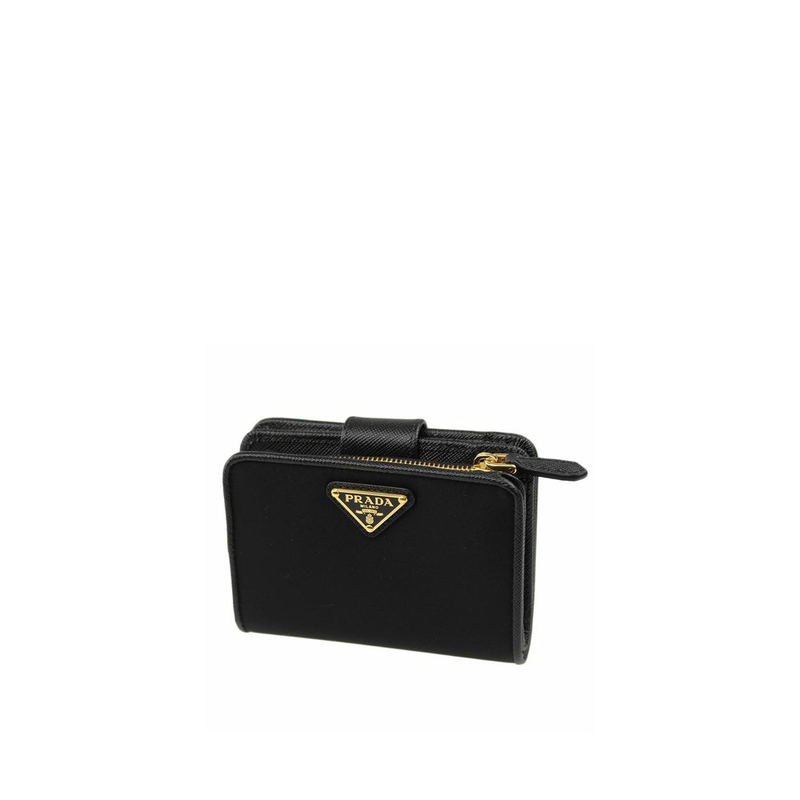 Black nylon wallet-null