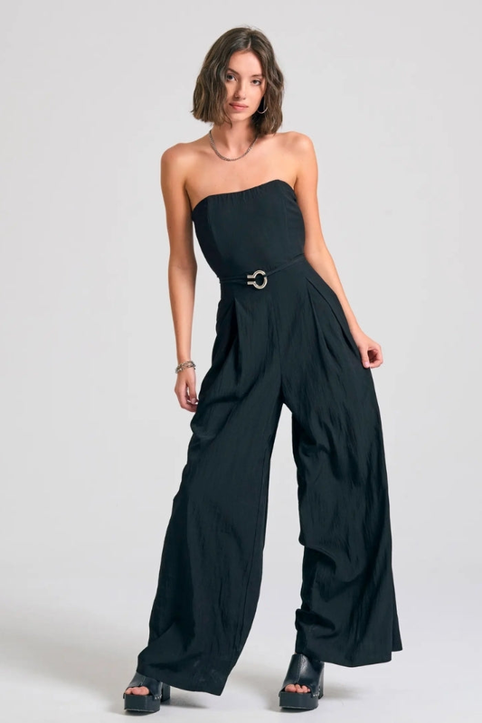 Jumpsuit image number null