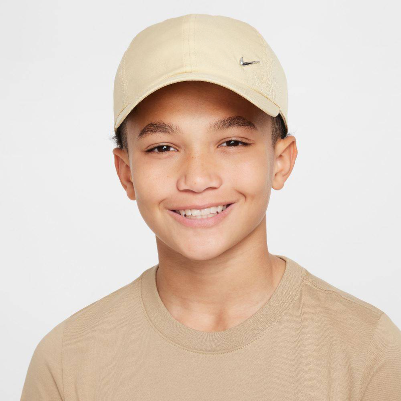 Kids club metal-swoosh cap-null