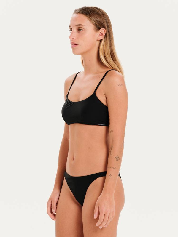 Women's bikini-null