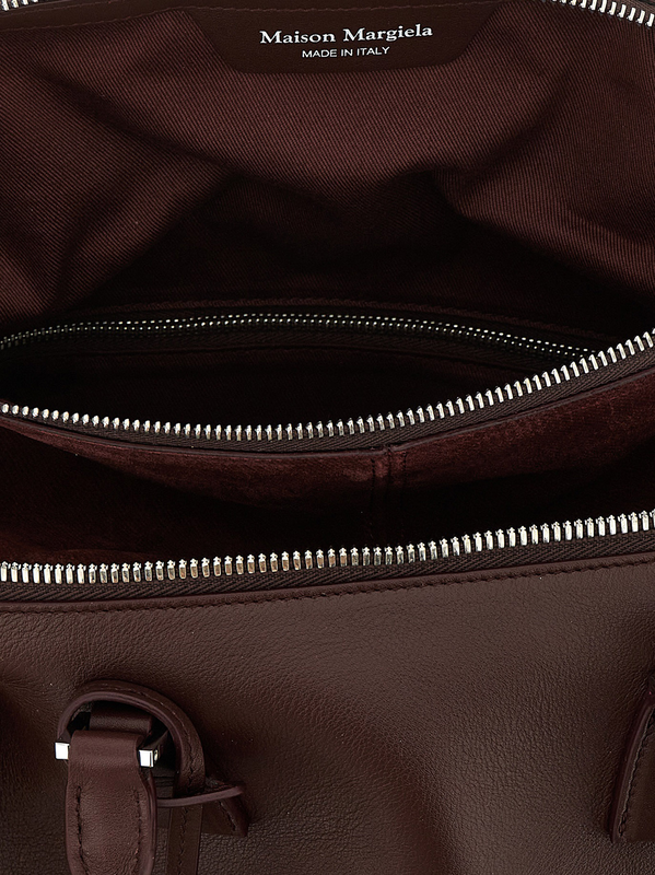 Bordeaux calfskin shoulder bag-null