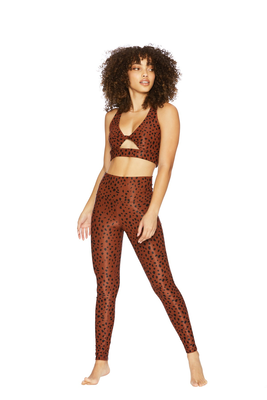 Beach riot ayla legging in brown spot, brown / black spot, medium