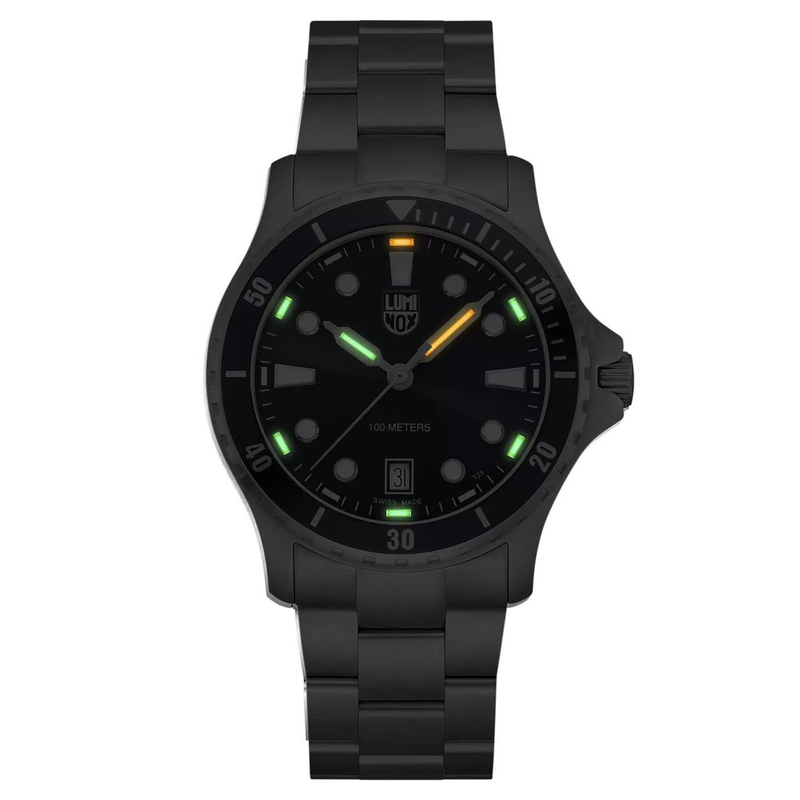 Gray stainless steel sport watch-null