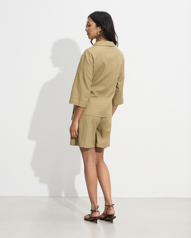 Linen jacket tie side-null