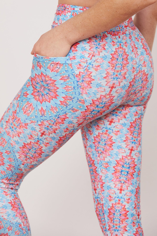 Product image: Wolven crossover pocket legging in amalfi-null