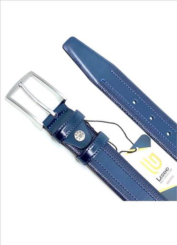 Leather belt with matte gunmetal hardware image number null