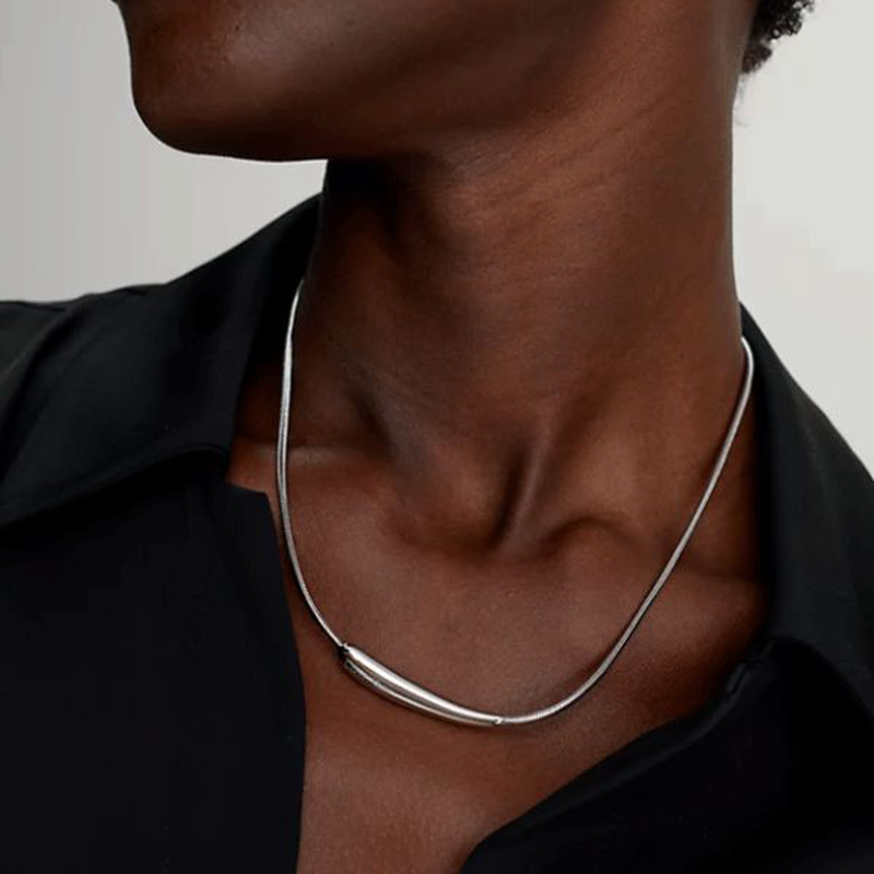 Calvin Klein elongated drops ss necklace image number null