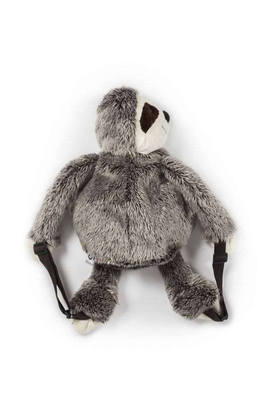 Backpack sloth image number null
