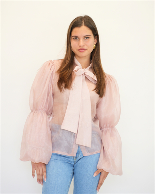 Blouse with ruffles 7133-null