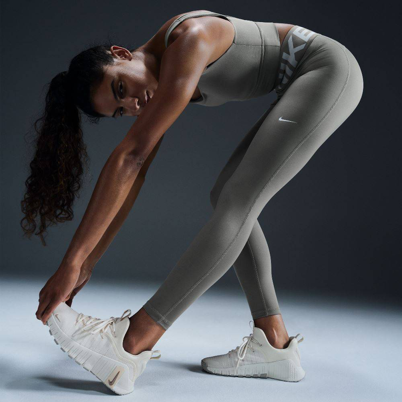 Product image: Pro Dri-FIT sculpt high-waisted tight-null