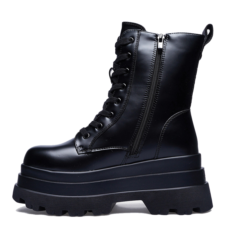 Buffalo &gamma;&upsilon;&nu;&alpha;&iota;&kappa;&epsilon;ί&omicron; &alpha;&rho;&beta;&upsilon;&lambda;ά&kappa;&iota;-null