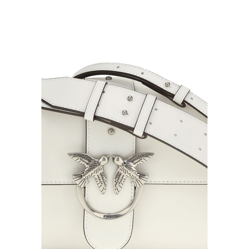 White leather shoulder bag-null