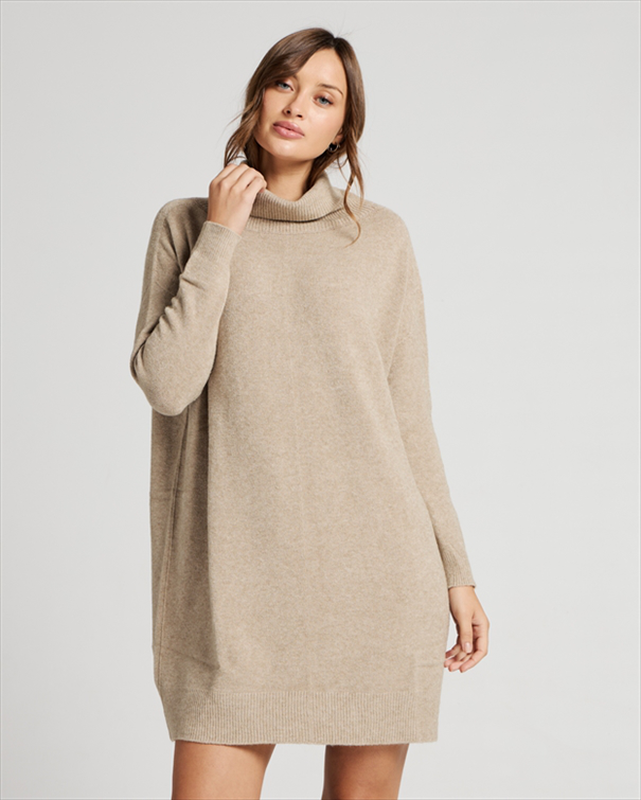 Knitted dress high neck image number null
