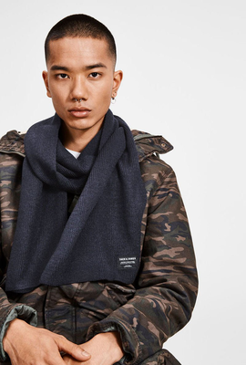 Jack and jones dna knit scarf