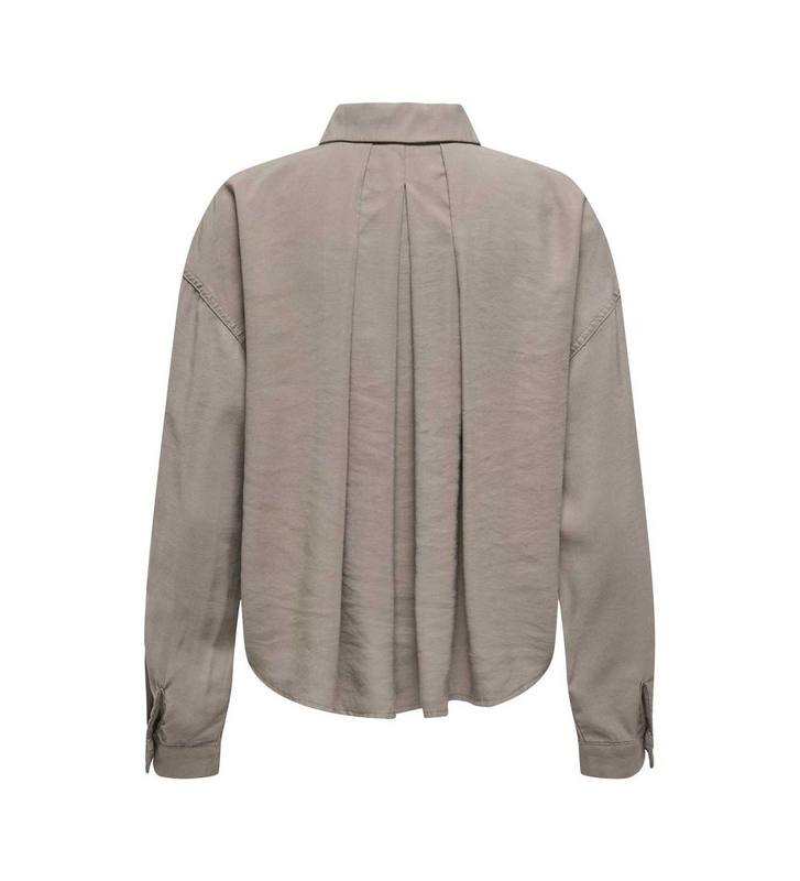 Only aris shirt image number null