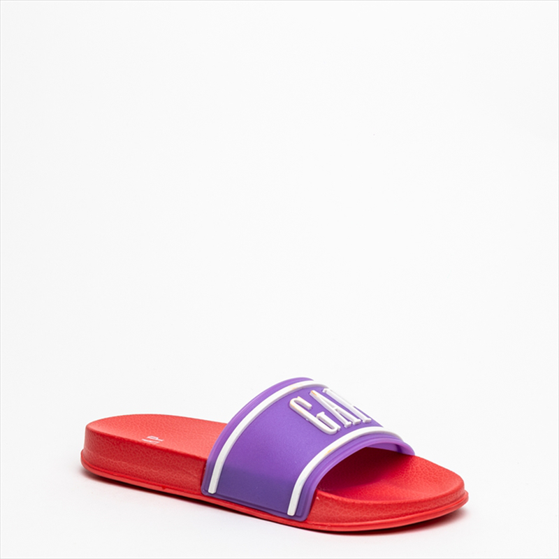Gap oversized logo with contrast colour sliders image number null