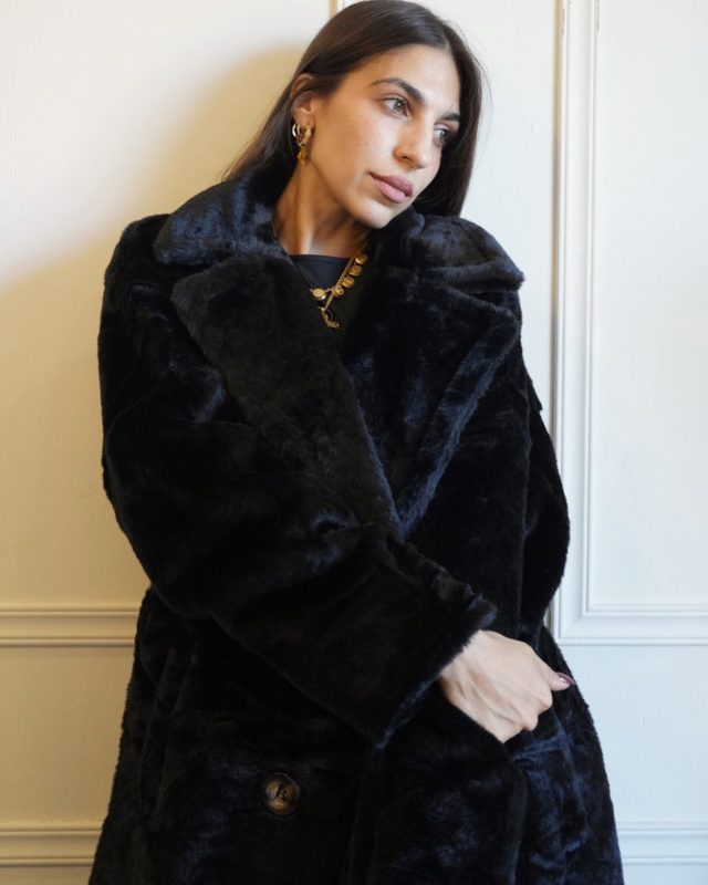 Faux fur midi with button and belt 5508-null