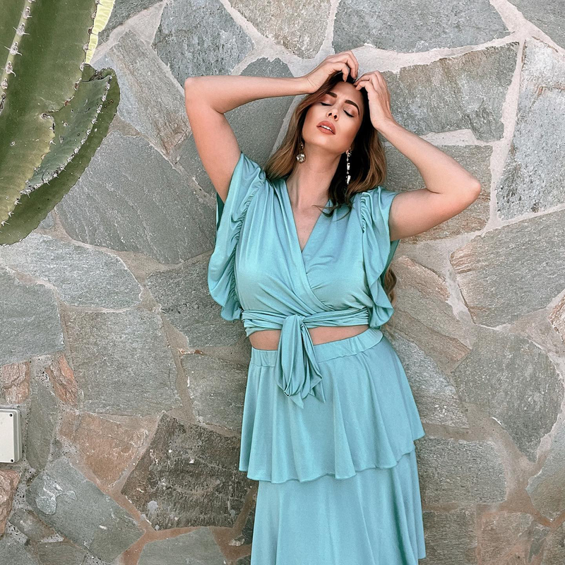 Blouse crop ruffles image number null