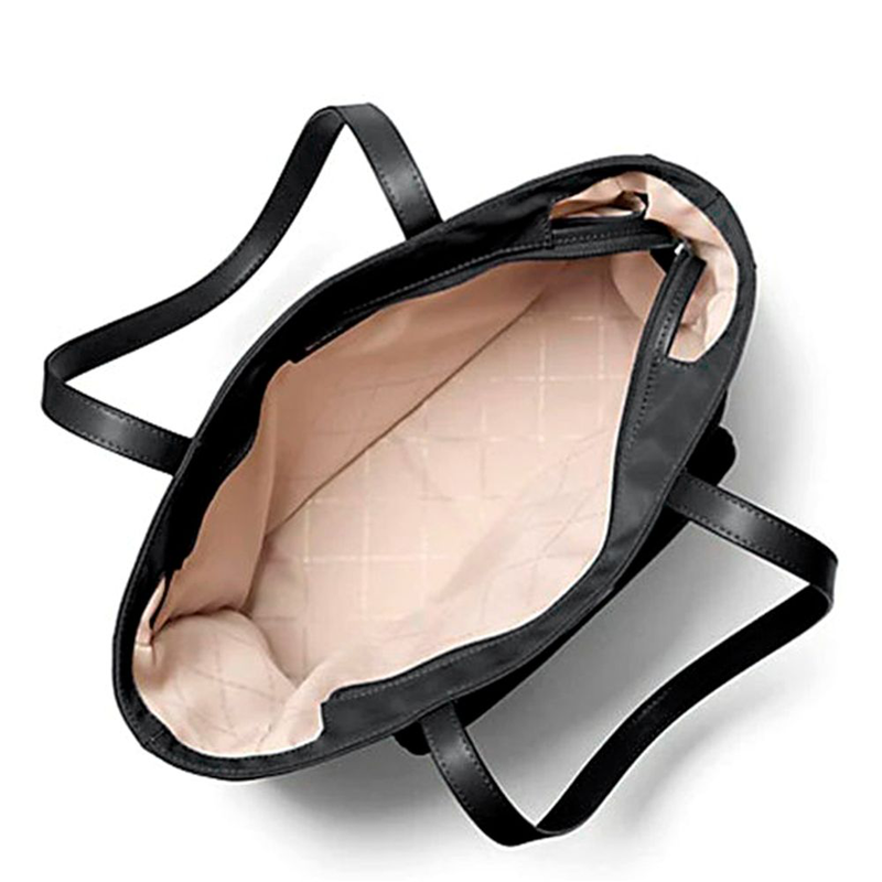 Black nylon tote bag-null